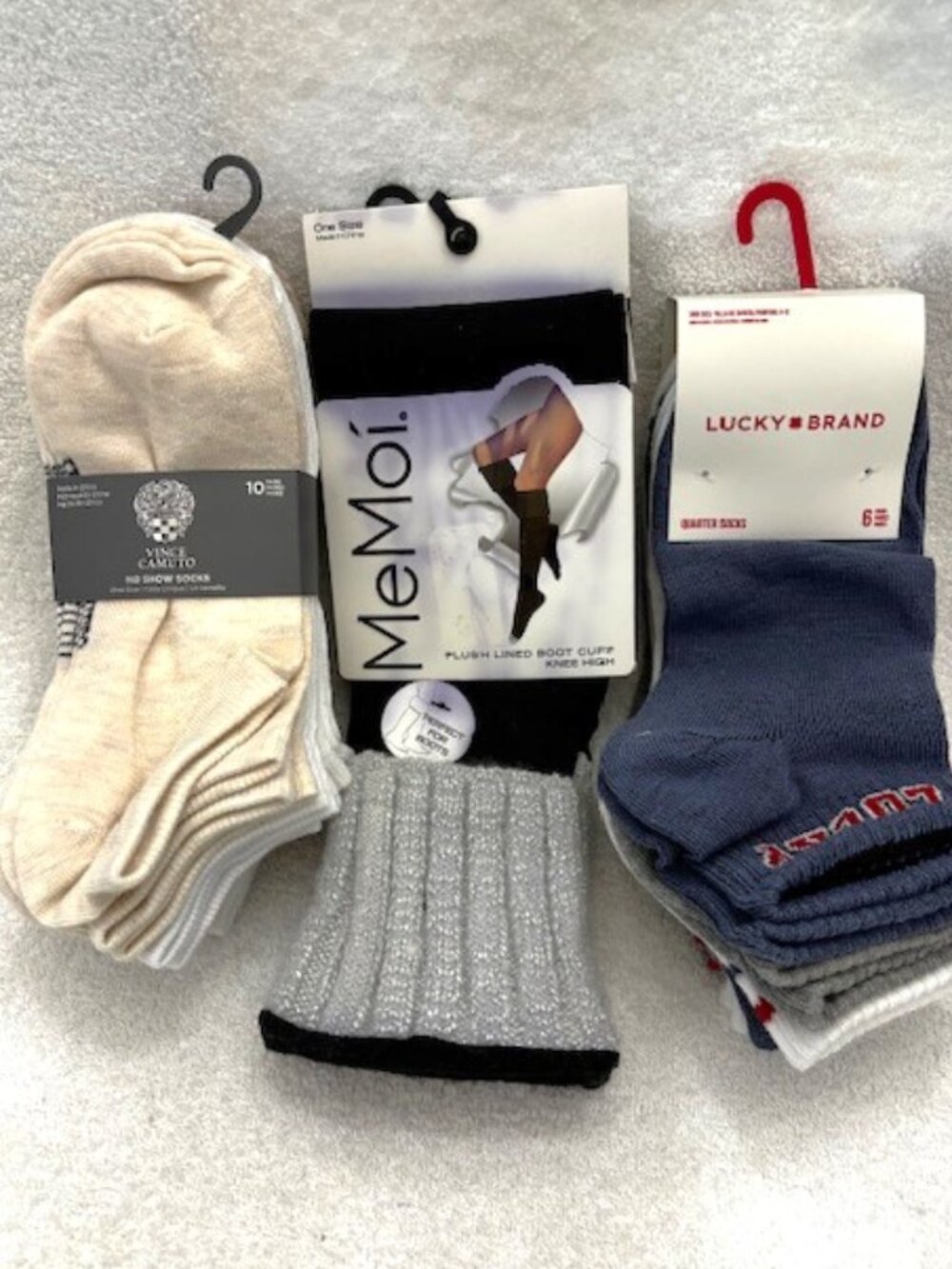 Ladies: Make room in your sock drawer.  17-pair sock bundle NWT Size Medium